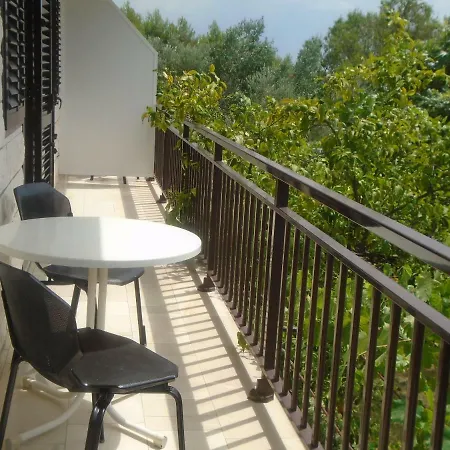 Apartamento Sveti Anton