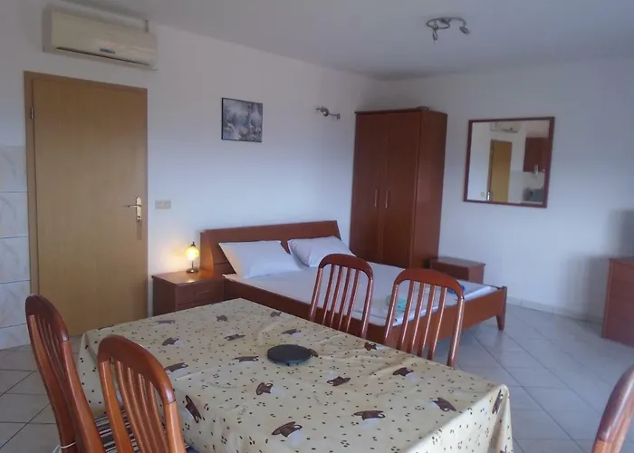 Sveti Anton Apartment *