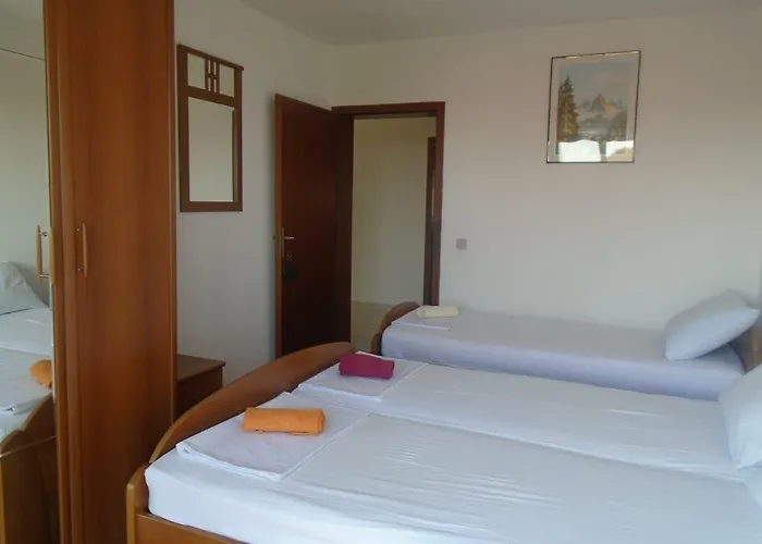 アパート Sveti Anton オレビック